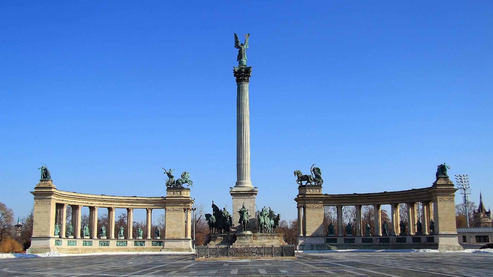 heroes square budapest